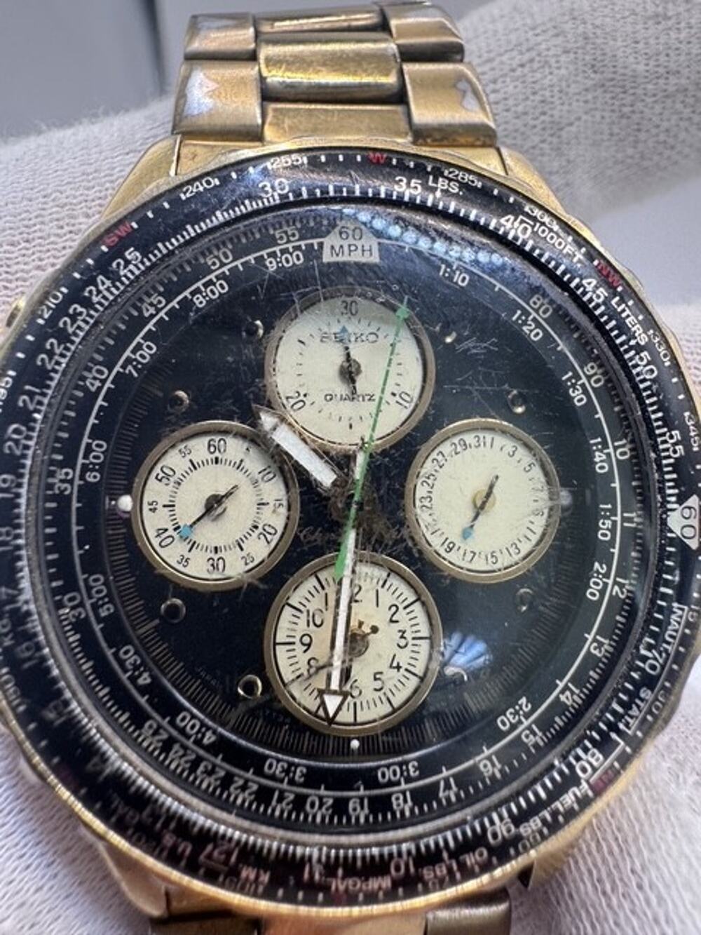 Seiko Flightmaster Chronograph Watch Men 42mm Black Dial Gold Tone Date New Batt
